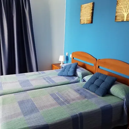 Hotel Condes De 2*