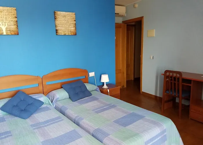 Hotel Condes De